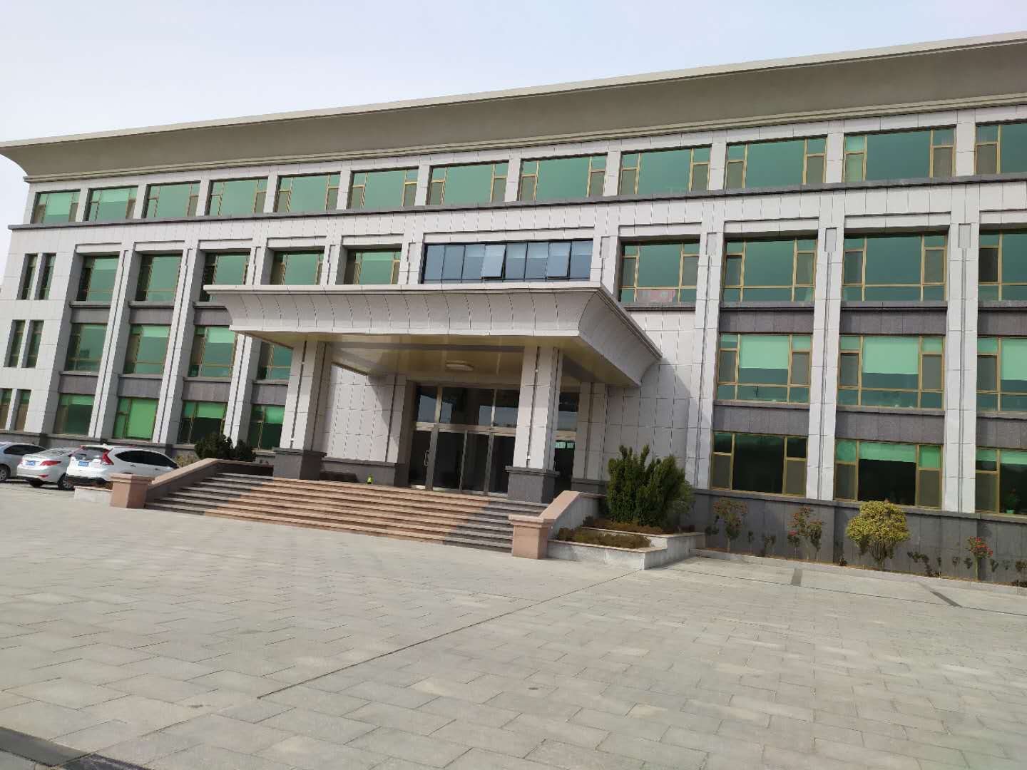荣成恒荣建筑公司办公楼，5000.jpg
